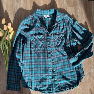 dip Teal and Black Plaid Button-Up Shirt